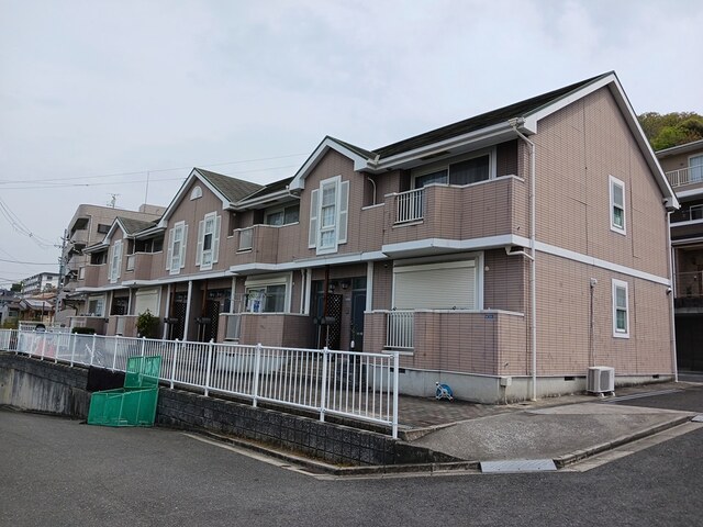 サンヒルズ　（五条町） 外観