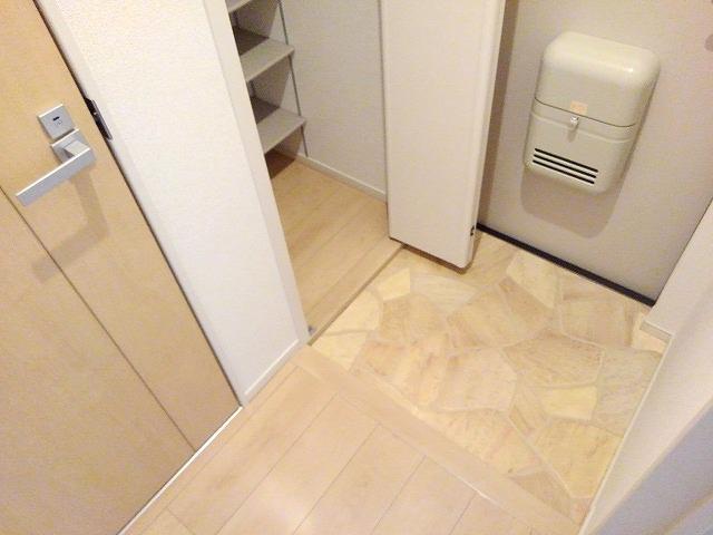 サザンクロス　ｅａｓｔ 玄関