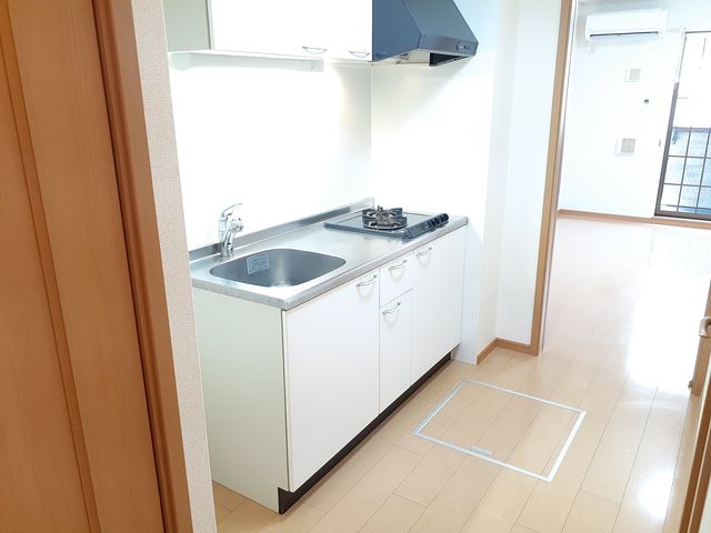 エレガンテアルバ キッチン