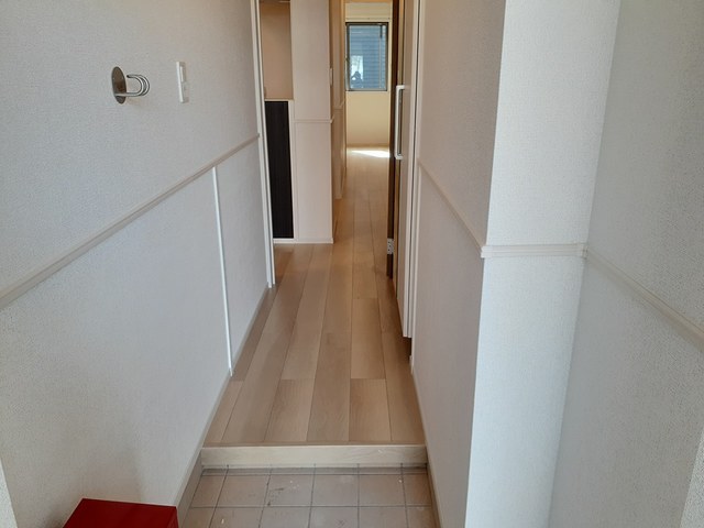 メゾンリヴィエールⅠ 玄関