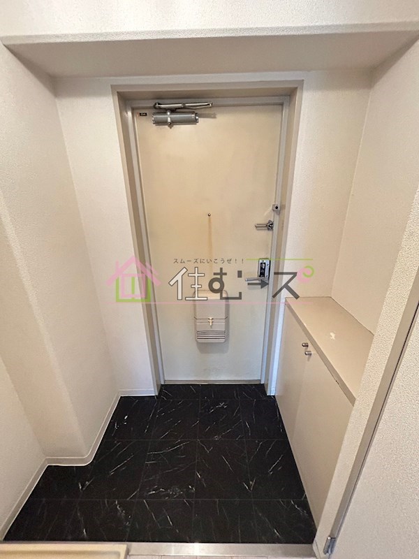 ラ・フォーレ上新庄 玄関