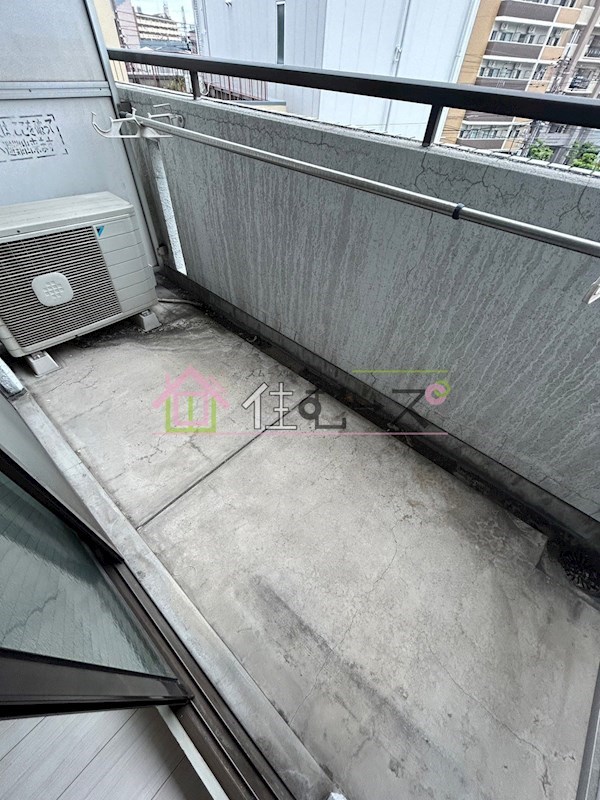 ラ・フォーレ上新庄 ベランダ