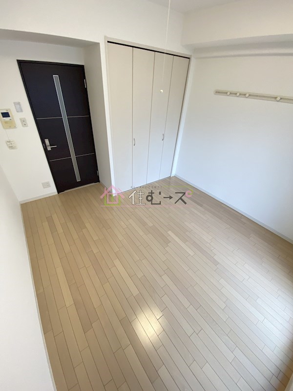ラムール難波西 リビング