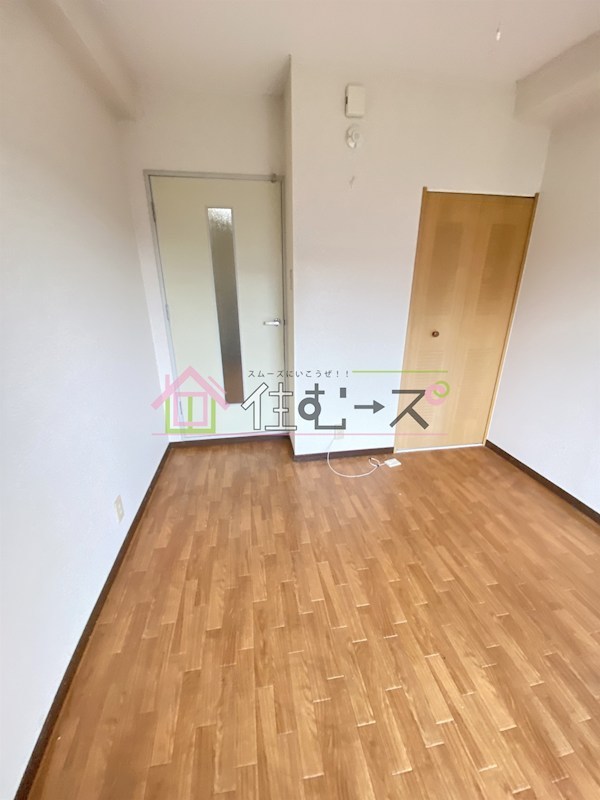 ヴィラ・リベルテ下新庄 リビング