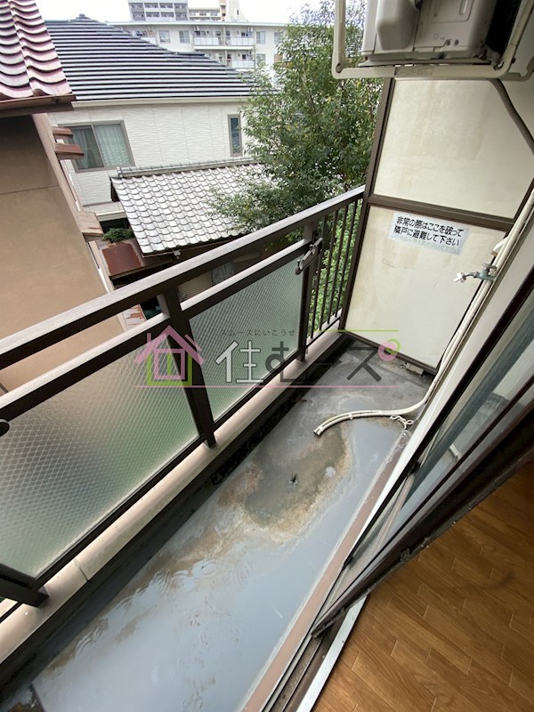 ヴィラ・リベルテ下新庄 ベランダ