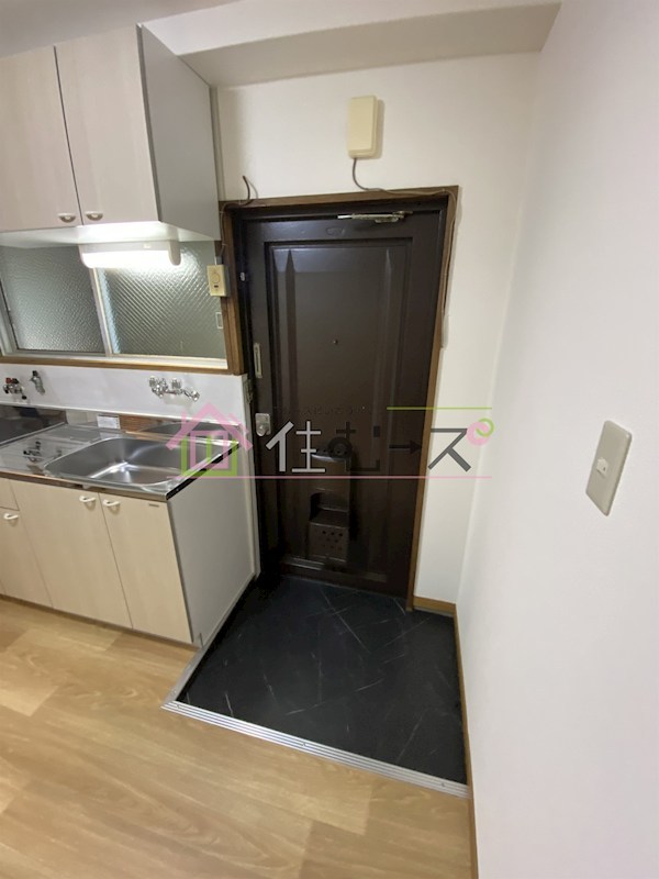 三賀マンション 玄関