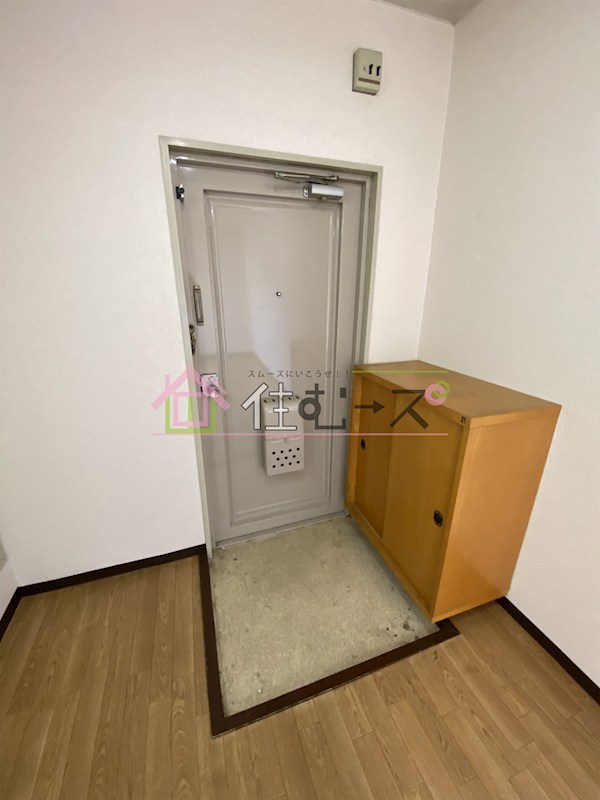 福井第3マンション 玄関