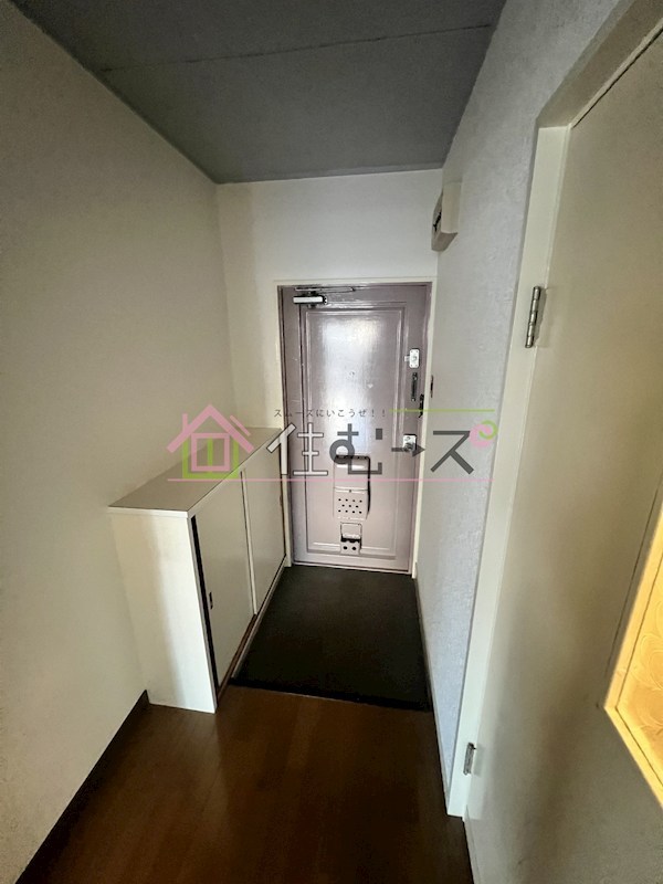 サニーヴィラ十三 玄関