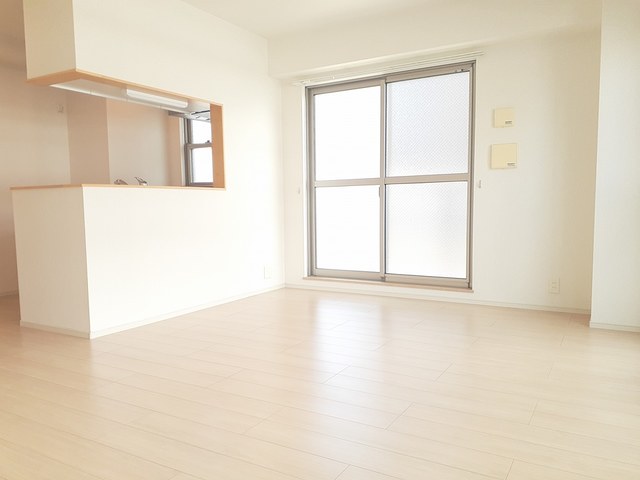 ミラージュ帝塚山 リビング