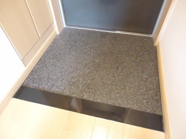 エクセ・コート 玄関