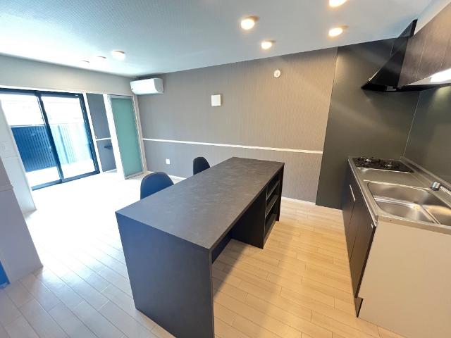 N.pua  (エヌ．プア) その他1