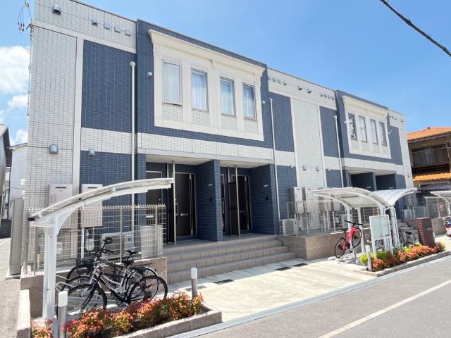 CREST 外観