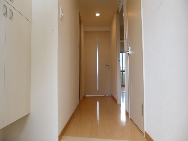 TOMODOAL 北梅田 玄関