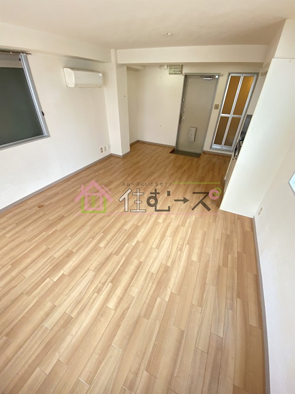 8R BLD.9 リビング