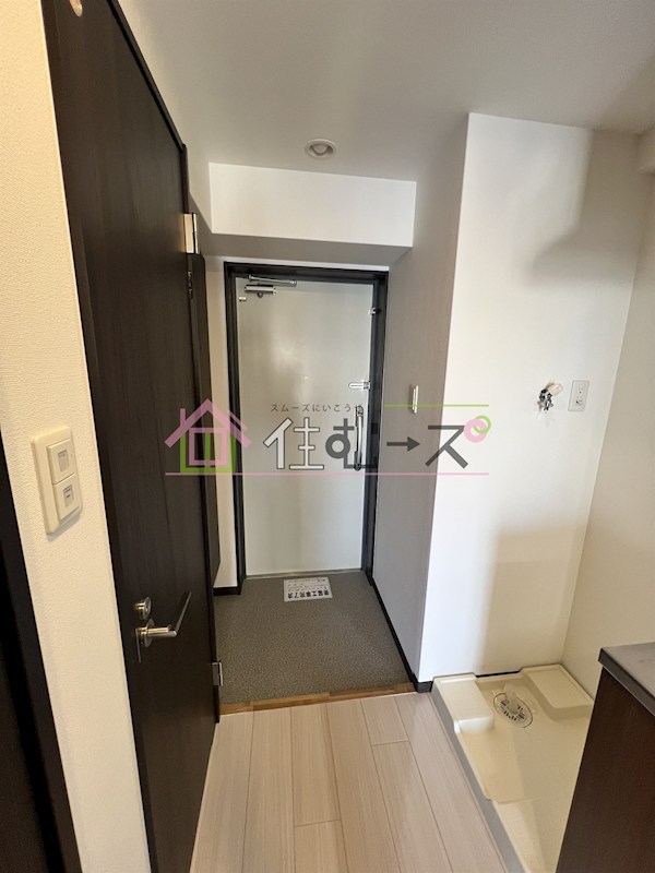 グランパシフィック今里南 玄関