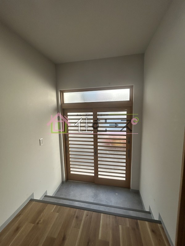 蒲生4丁目貸家 玄関