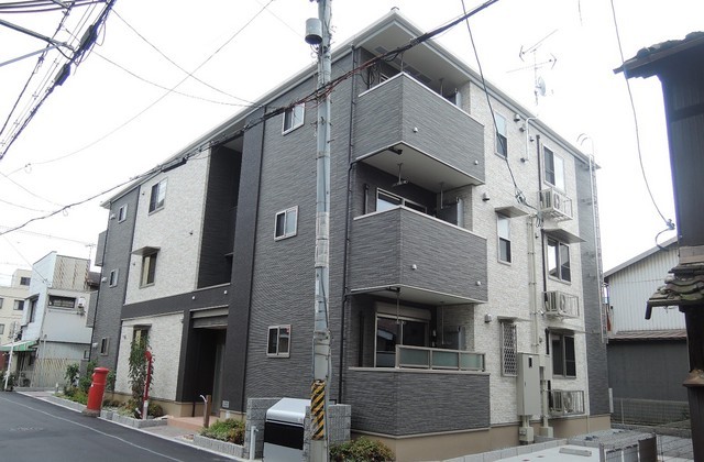 カレント　ヴィラ　希 外観