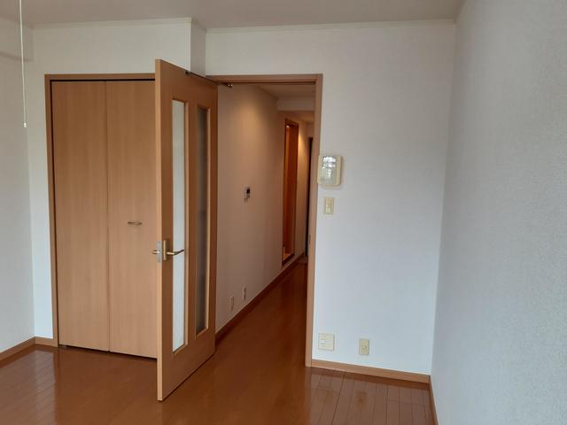 タカンド リビング