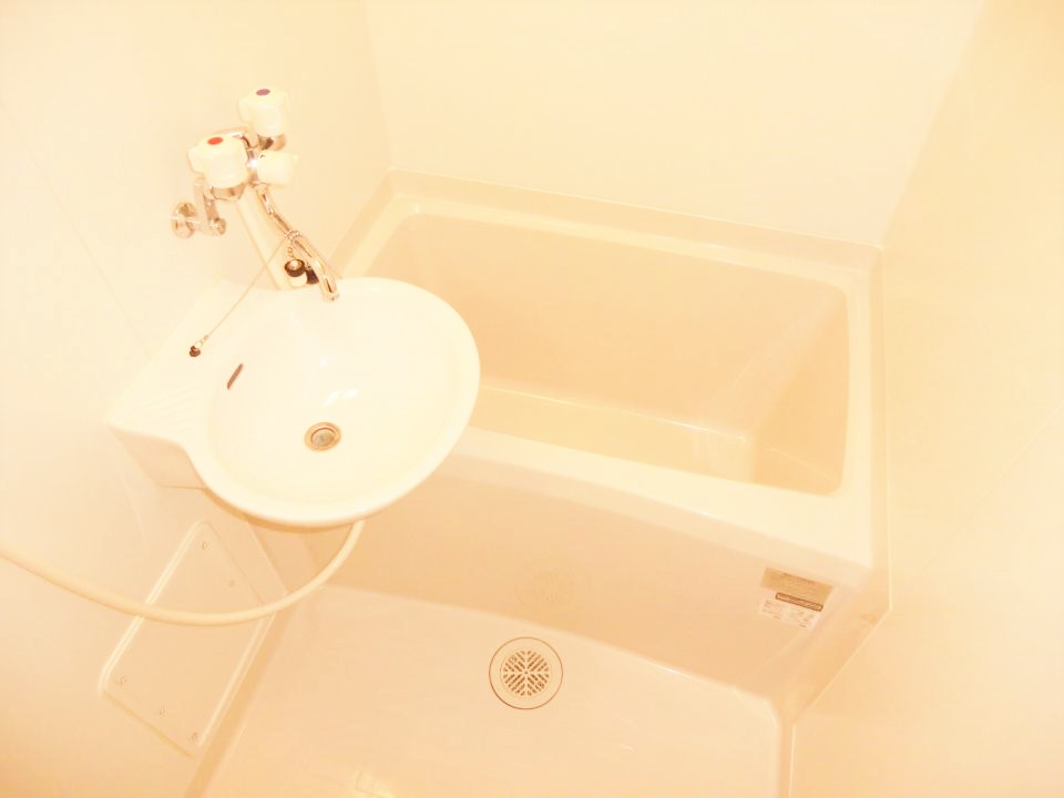 レオパレスＳＡＫＡＢＥ　Ⅰ 風呂画像