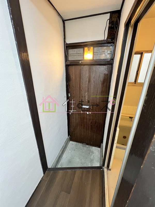 東住吉アパート2 玄関