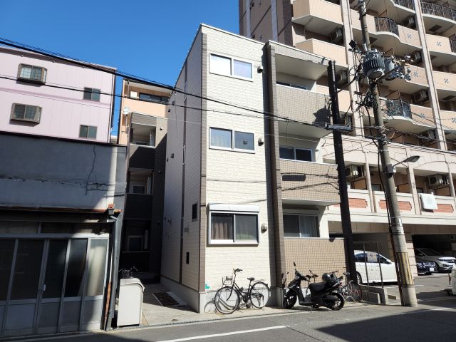 ハーモニーテラス中加賀屋 外観