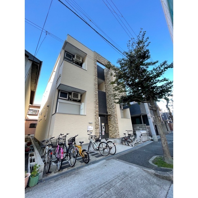 フェリクス中宮 外観