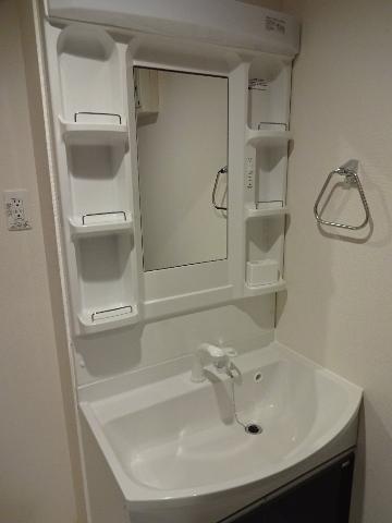 ユニヴァリィ　ソーエ その他3