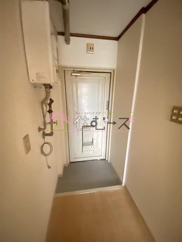 白樺ハイツ清水 玄関