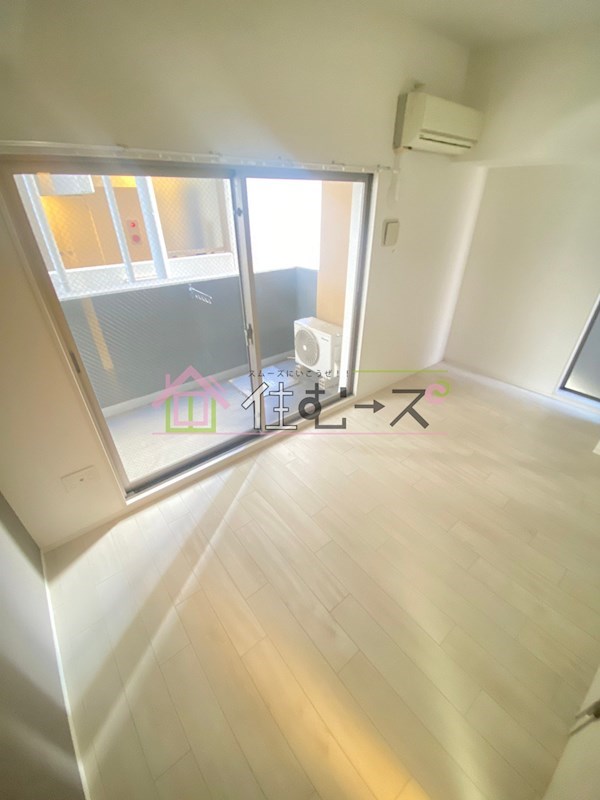 Grandi Utsubo Park ベッドルーム