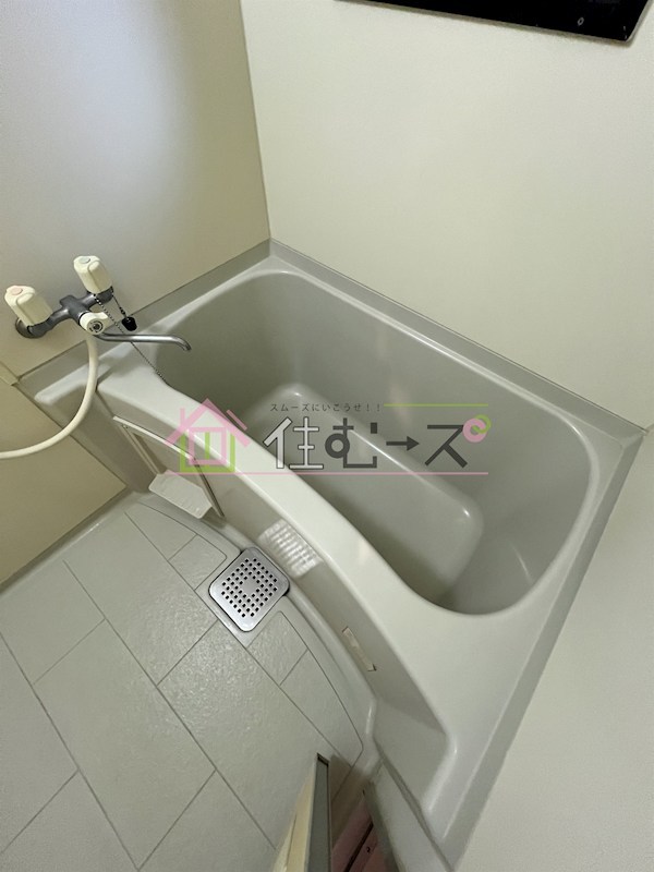 エスリード同心第3 風呂画像