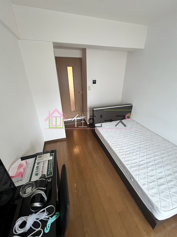 エスリード梅田東 リビング