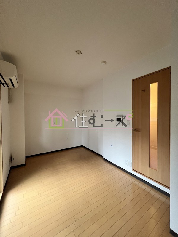 エスリード東梅田 リビング