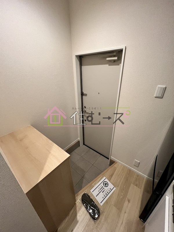 リヴァーHONJYO 玄関