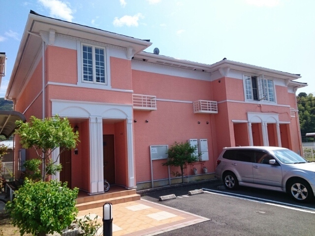 ウイズダム　パレスＢ 外観