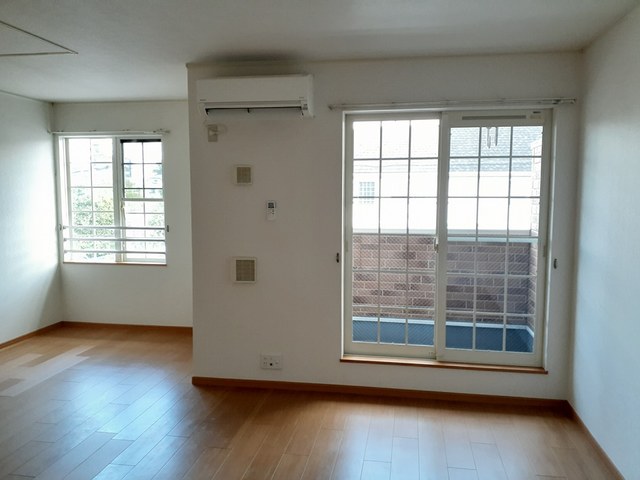 リブ・シンヴィレッジⅠ リビング