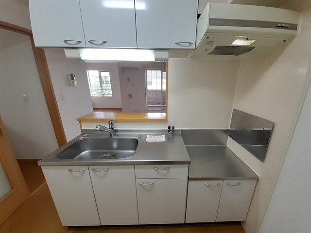 リブ・シンヴィレッジⅠ キッチン