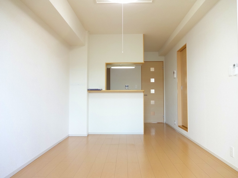 モデッサ　フェリーチェ リビング