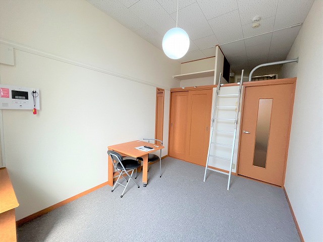 レオパレスＦＵＴＵＲＥ ベッドルーム