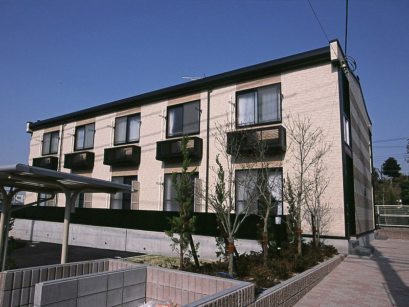 レオパレスソレーユ 外観