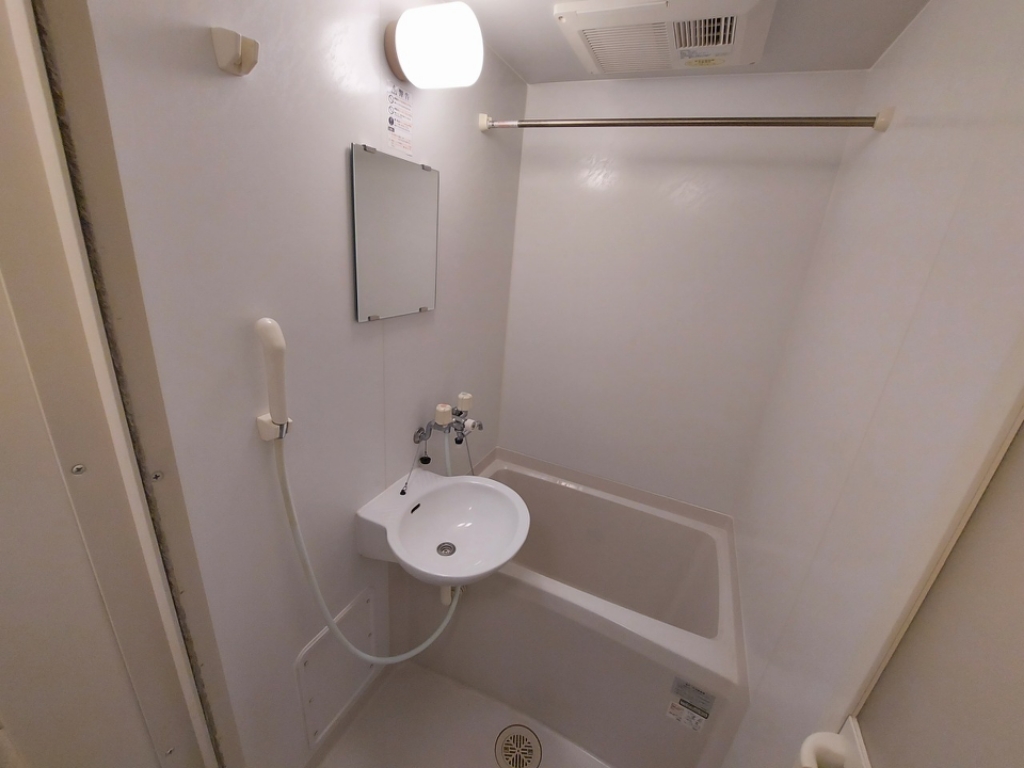 レオパレスカサグランデ 風呂画像