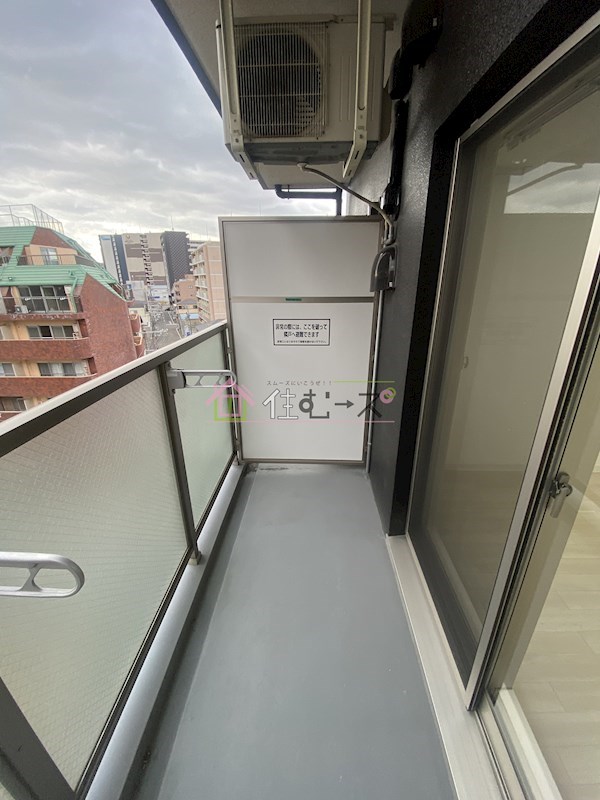 グランパシフィック塩草公園 ベランダ