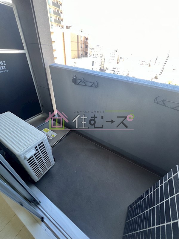 レオンコンフォート難波ノワール ベランダ