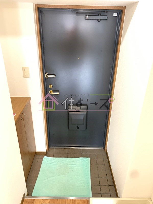 ノルデンハイムリバーサイド天神橋 玄関