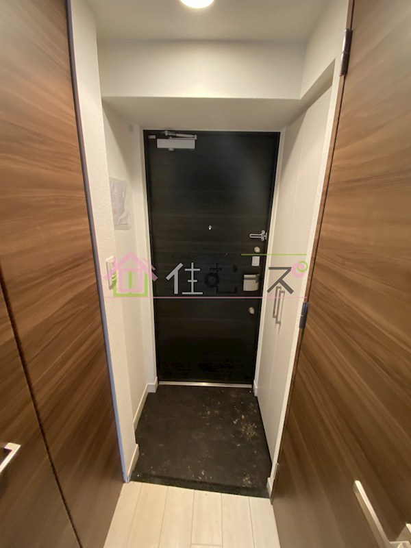 グランカリテ塚本 玄関