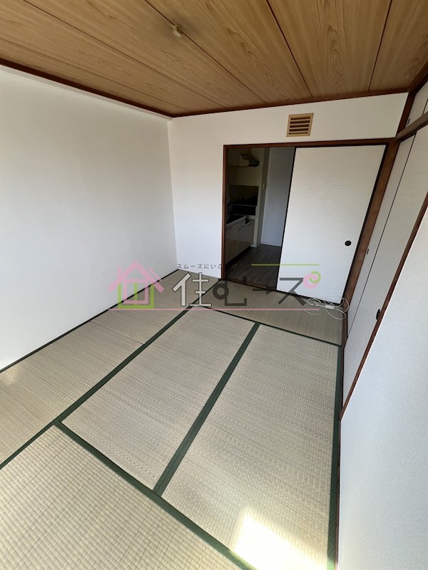 シャンティ・マサノ リビング