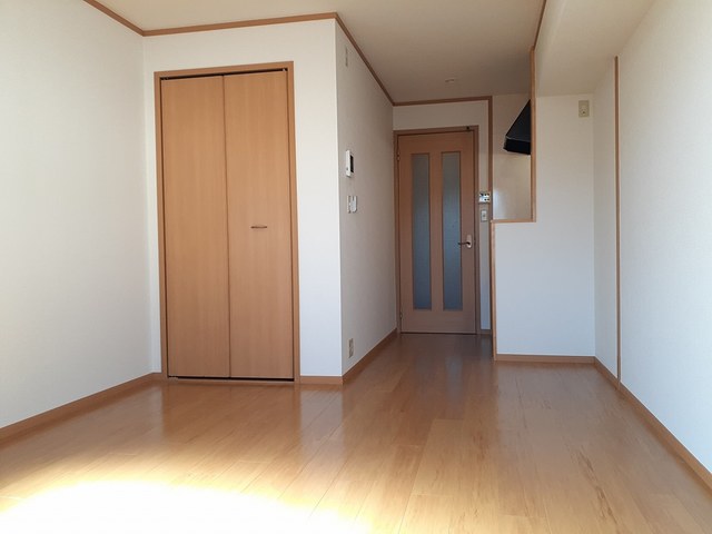 ウエストリバー北伊丹 リビング