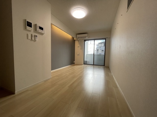 プログレＮ&amp;Omega; リビング