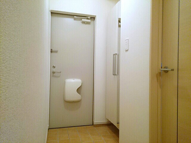 カーサ・ドレッセ 玄関