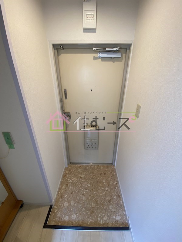 玉造クローバーハイツ 玄関