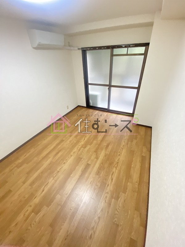 ジュネス住之江 ベッドルーム